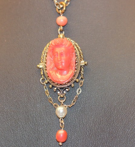 coral pendant 1IMG_2352