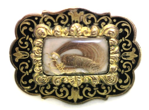 gilt mourning brooch1 IMG_0523