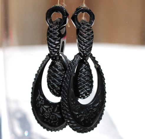 whitby-jet-earrings1img_1536