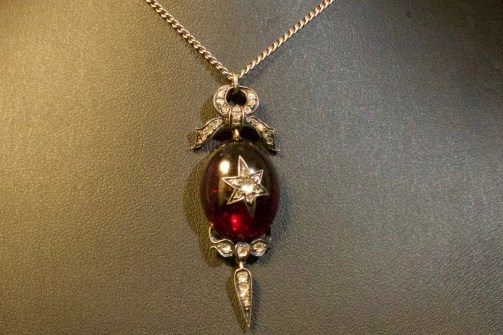 garnet pendant 1IMG_3801