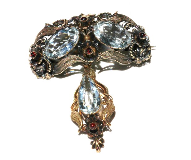 aquamarine brooch 1