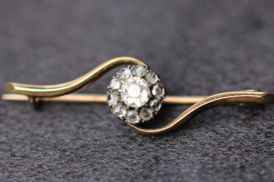 single diamond bar brooch1IMG_4335