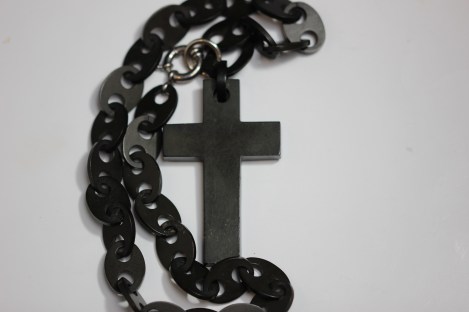 Vulcanite cross AIMG_4736