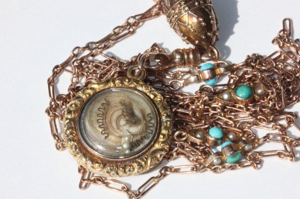 mourning pendant1IMG_1450