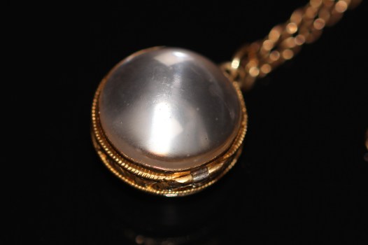 pool of light pendantIMG_6384