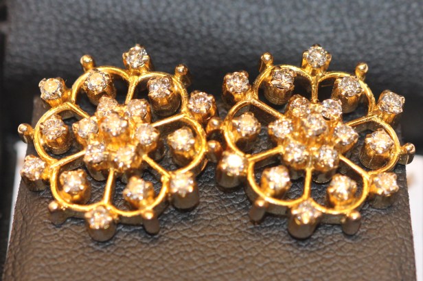 daimond set earrings3 IMG_1707