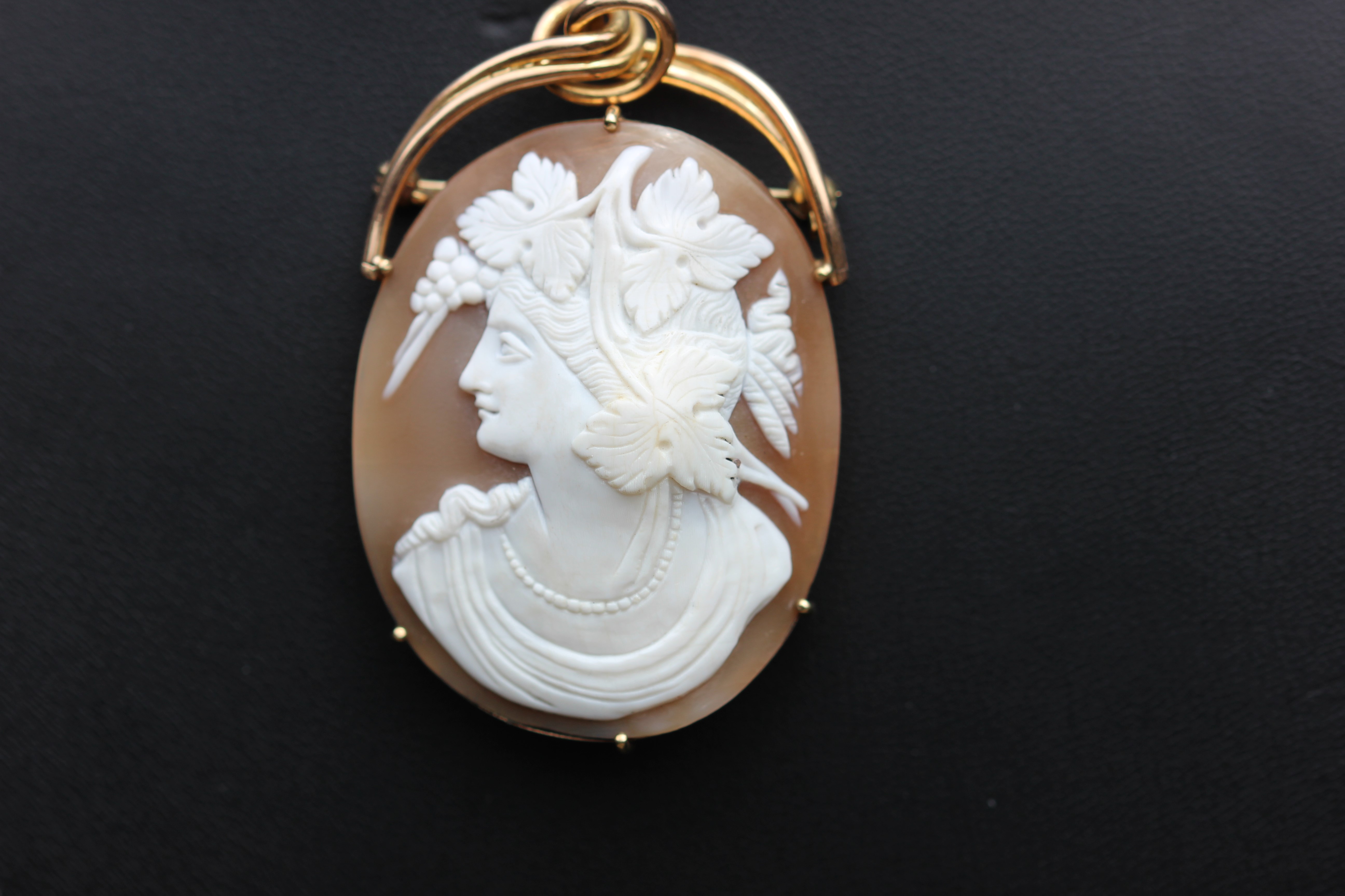 Faces in Antique Jewellery: Part II – navette jewellery