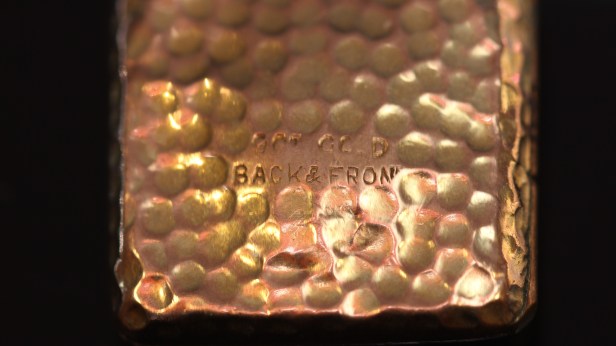 Back of square locket