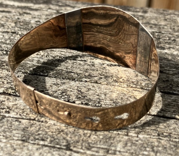 Victorian adjustable gold bangle